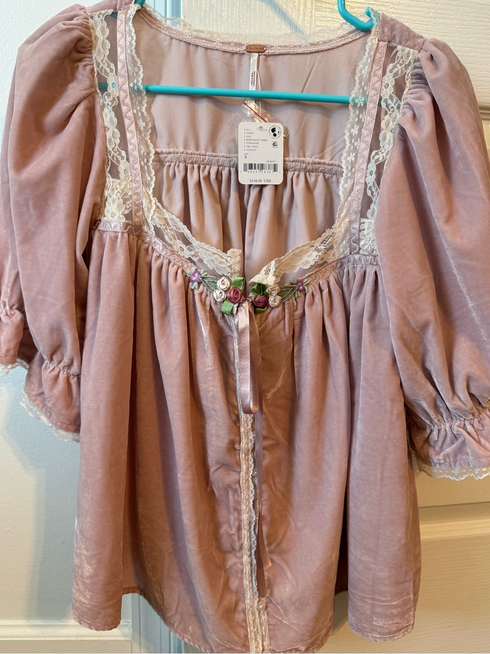 Free people Sz small nwt pink velvety blouse - Picture 3 of 7